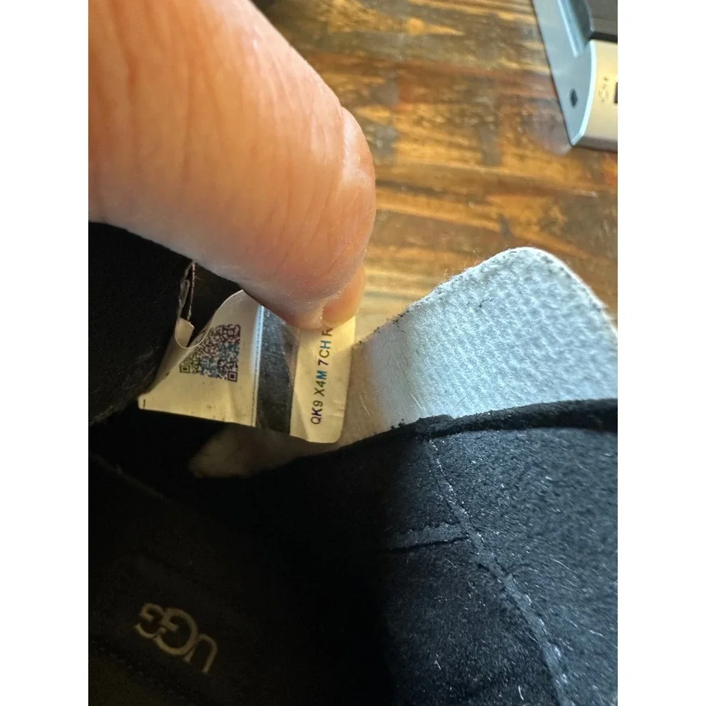 UGG ashton glitter